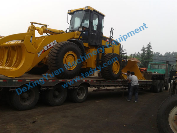c(din)鿴Ԕ(x)Ϣ(bio)}Large loader transport xΔ(sh)1585